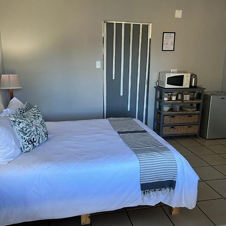 Little Farms Hotel Colesberg Ngoại thất bức ảnh
