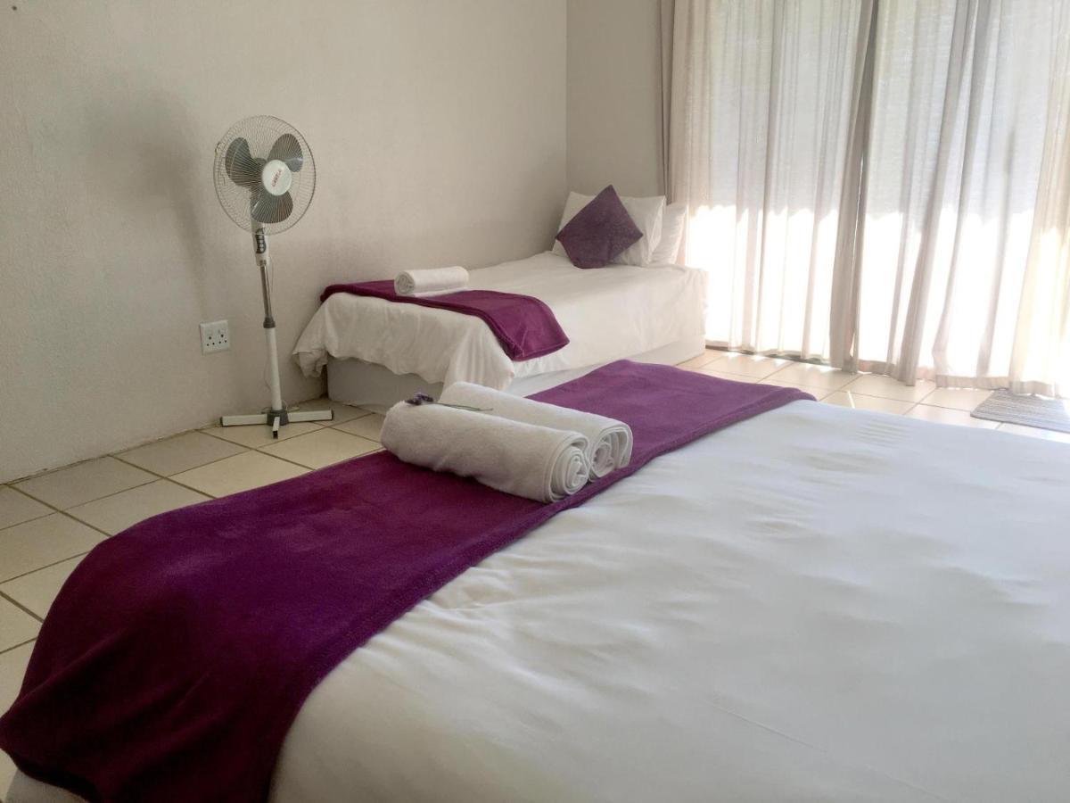 Little Farms Hotel Colesberg Ngoại thất bức ảnh