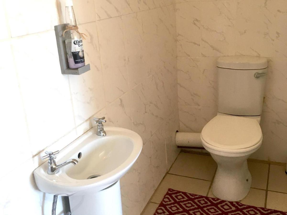 Little Farms Hotel Colesberg Ngoại thất bức ảnh